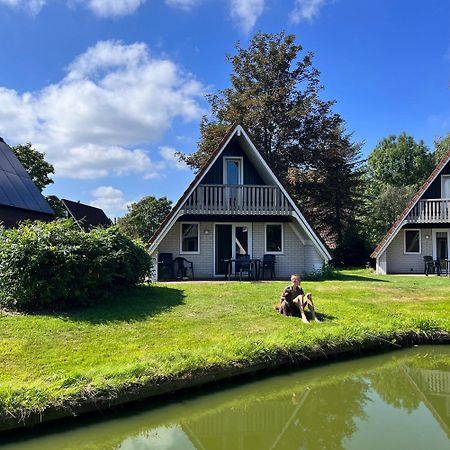 Vakantiepunt 142 - Moderne Vakantiewoning Aan Het Water! Villa Gramsbergen Buitenkant foto