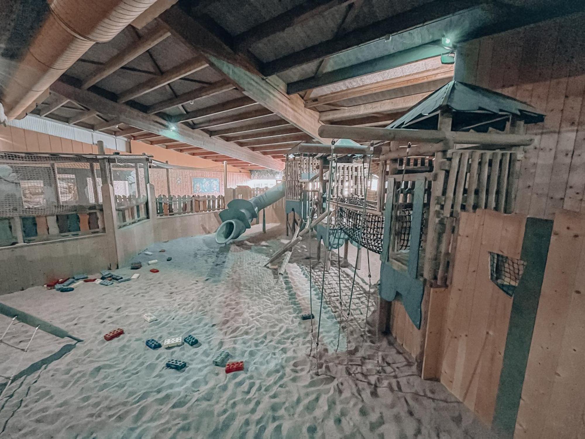 Vakantiepunt 142 - Moderne Vakantiewoning Aan Het Water! Gramsbergen Buitenkant foto